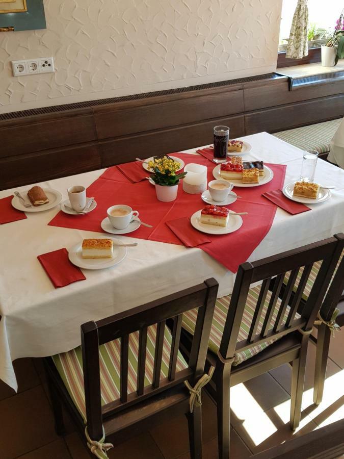 Hotel Gallmersgarten ภายนอก รูปภาพ